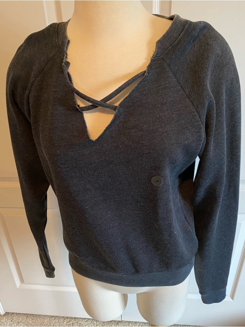 Aeropostale NWT Pullover Sweatshirt Gray
Sz M - Picture 3 of 4